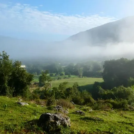 Casa Elena Feriehus Valle (Ruesga)