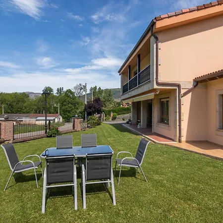 Casa Elena Feriehus