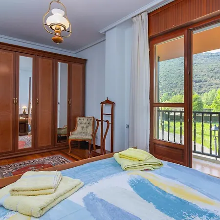 Casa Elena Valle (Ruesga)