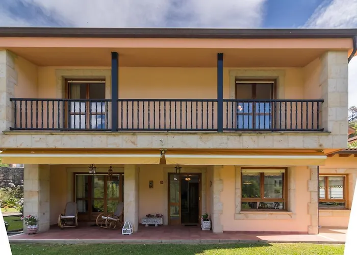 Casa Elena * Valle (Ruesga)