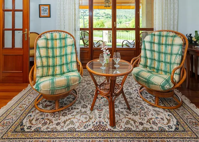 Casa Elena بيت للعطل Valle (Ruesga)