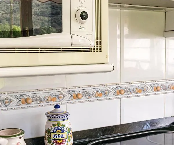 Casa Elena بيت للعطل Valle (Ruesga)